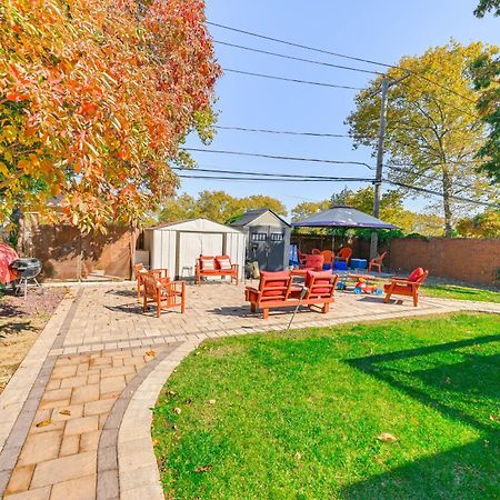 Central Elmont Studio With Great Outdoor Space! Exterior foto